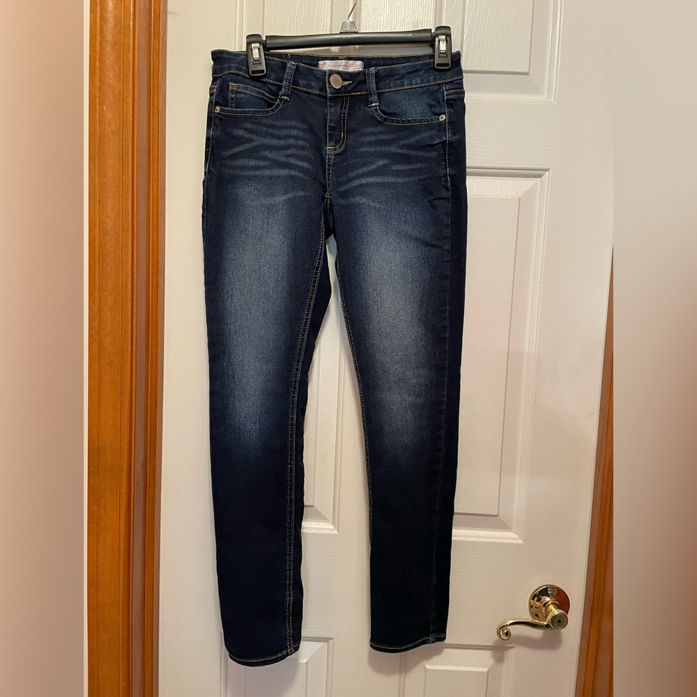 No Boundaries juniors’ size 5 skinny stretch jeans